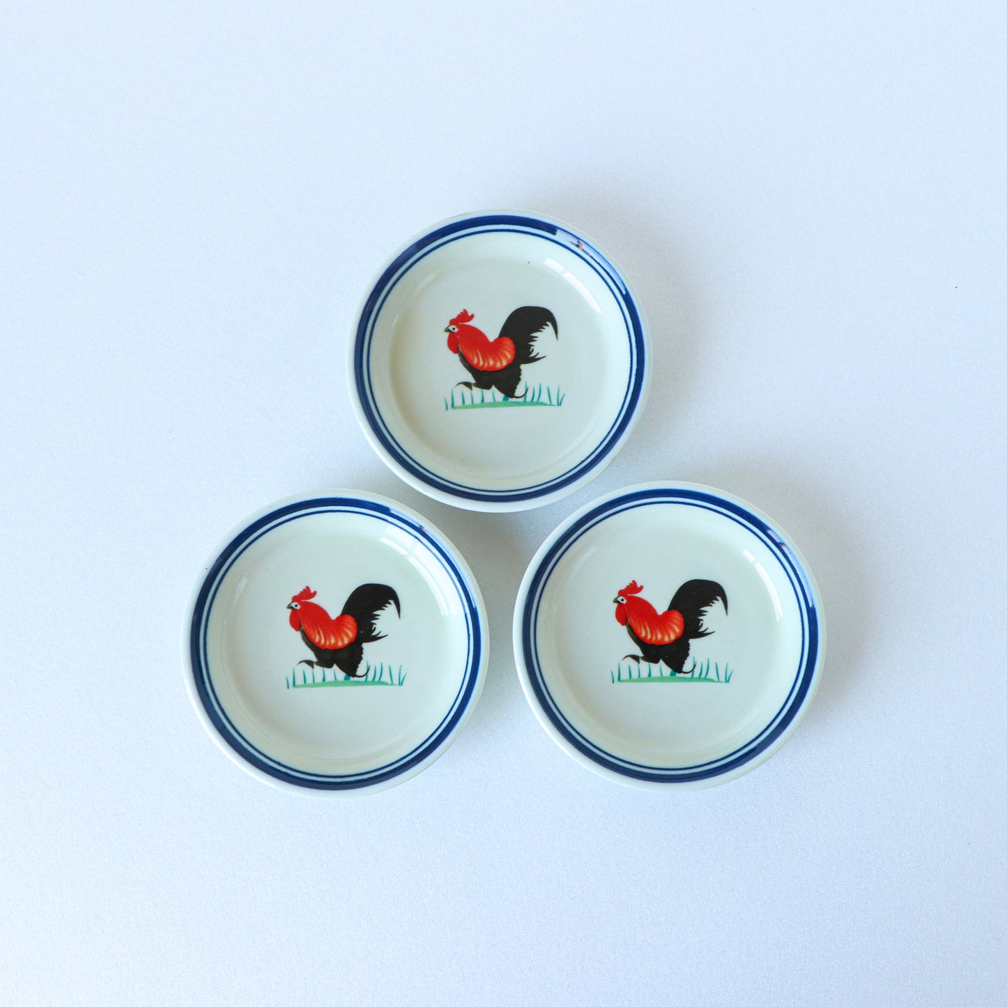 マレーシアから来た小皿 ふち青/プラナカン食器/オリエンタル雑貨/人気の日用品